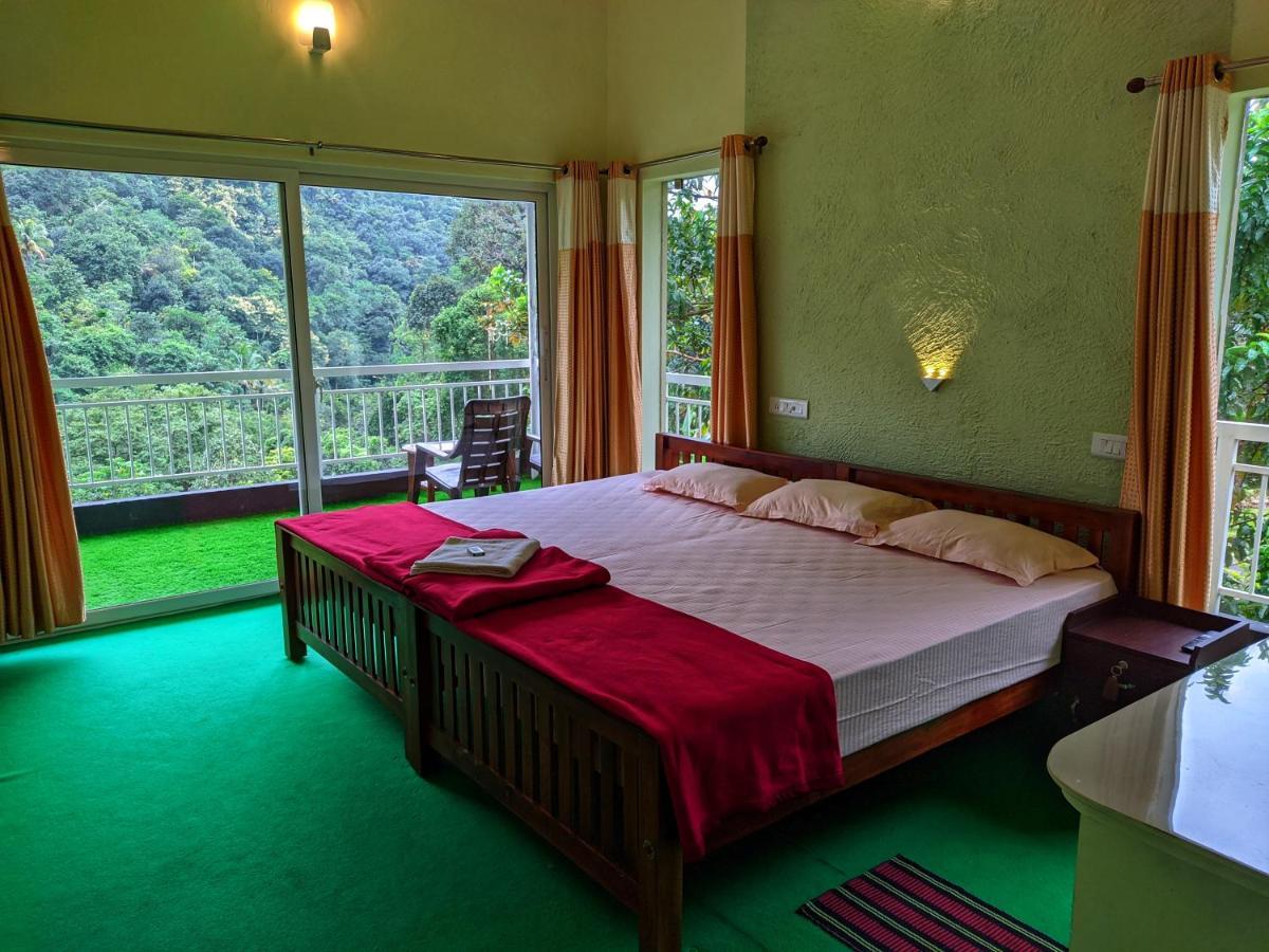 Riverbench Homestay Munnar, Anaviratty Bagian luar foto