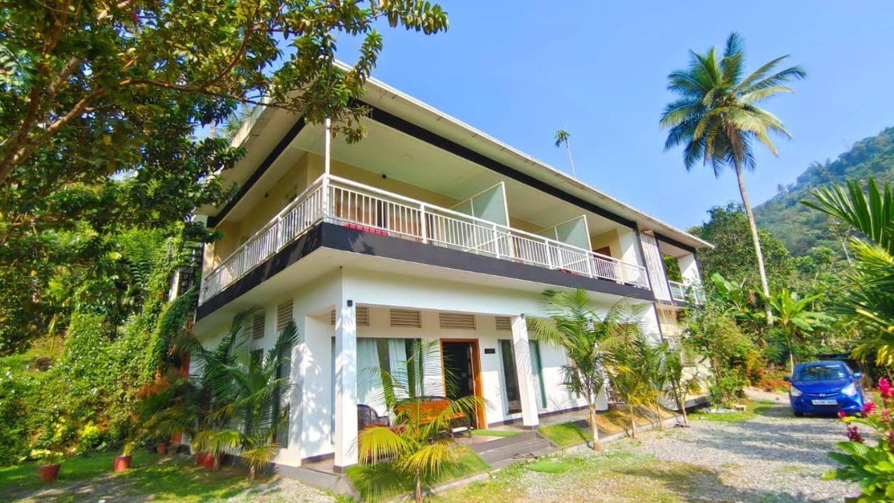 Riverbench Homestay Munnar, Anaviratty Bagian luar foto